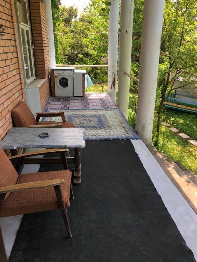 Hostel Eco Chakvi Kültér fotó